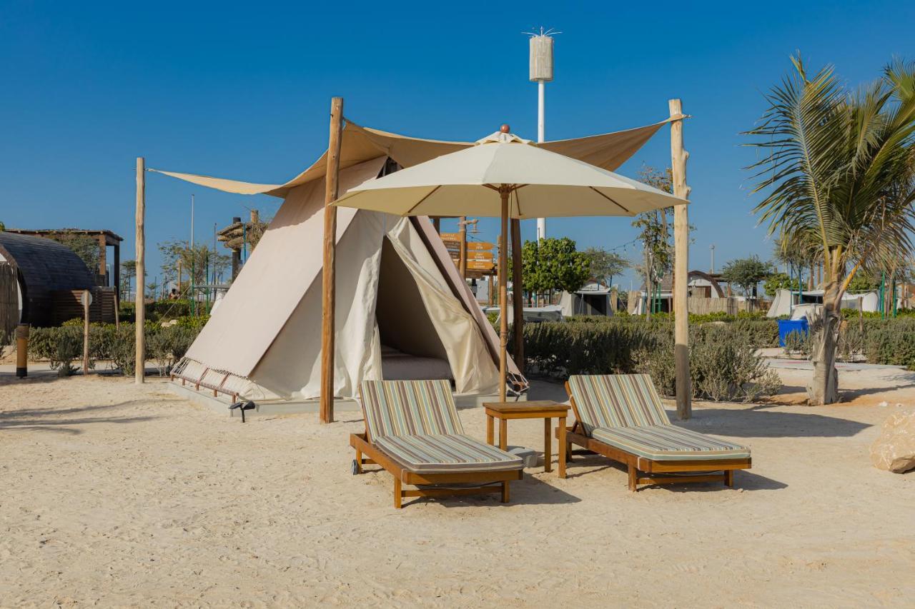 Bab Al Nojoum Hudayriyat Camp Hotel Abu Dhabi Buitenkant foto