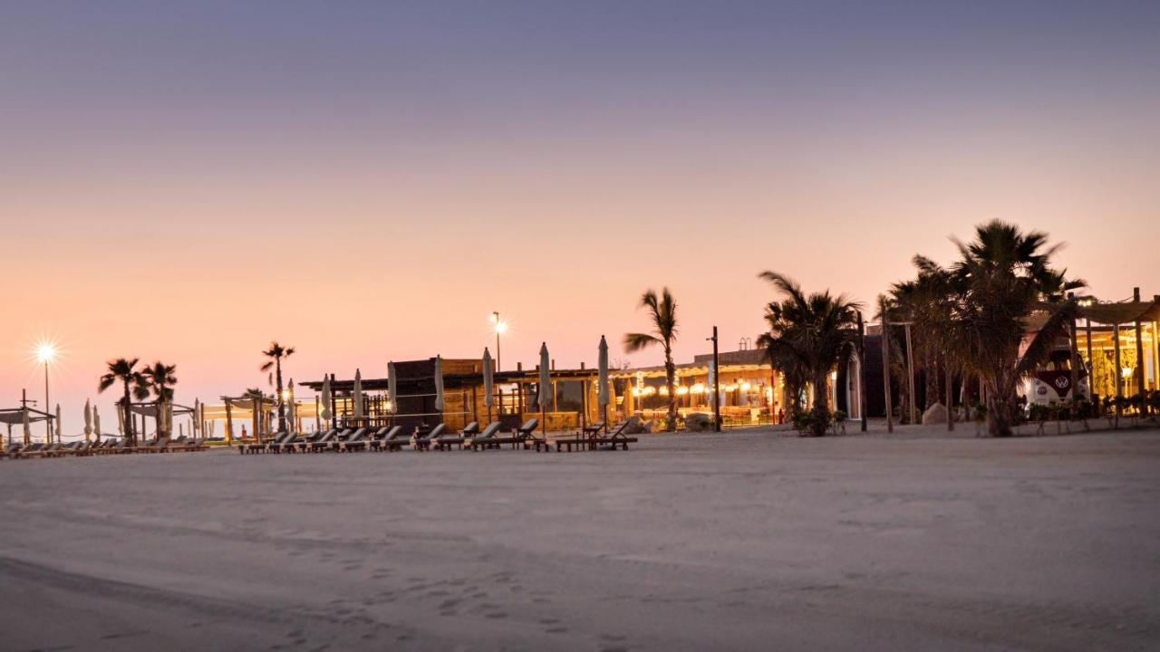 Bab Al Nojoum Hudayriyat Camp Hotel Abu Dhabi Buitenkant foto