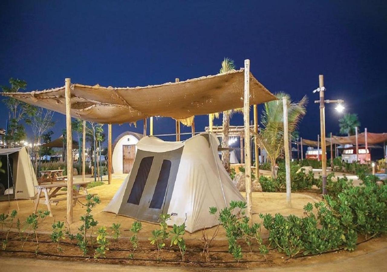 Bab Al Nojoum Hudayriyat Camp Hotel Abu Dhabi Buitenkant foto